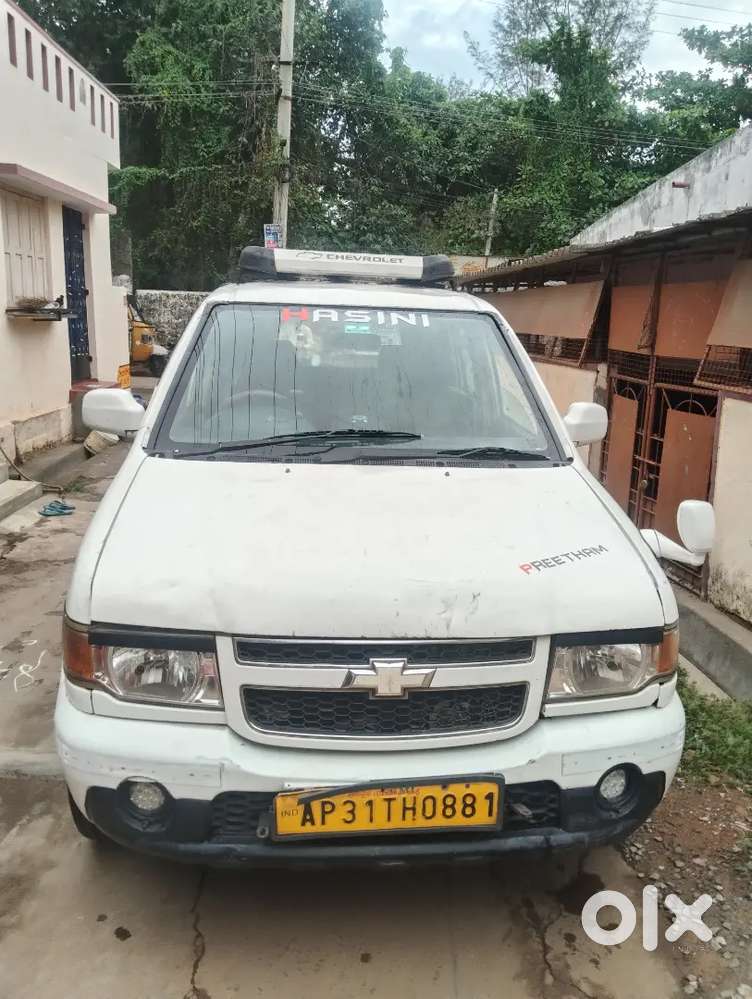 Chevrolet Tavera Ls 2015