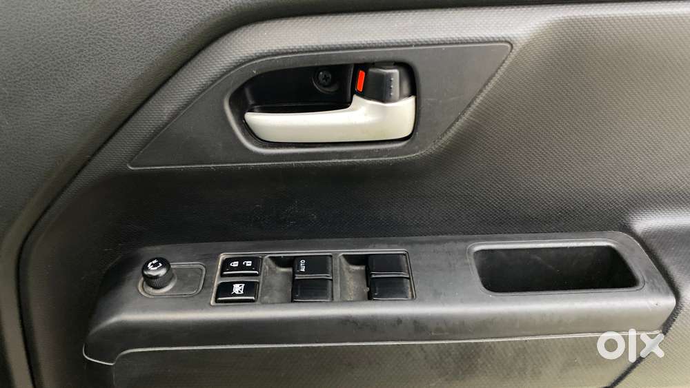 Maruti Suzuki Wagon R Zxi 1.2, 2023, Petrol