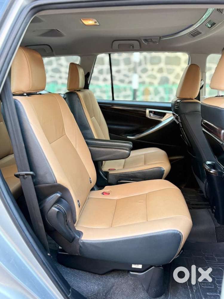 Toyota Innova Crysta [2020-ongoing] 2.4 Zx 7 Str, 2022, Diesel