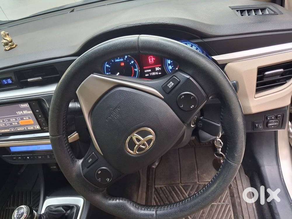 Toyota Corolla Altis 1.8 G, 2015, Petrol