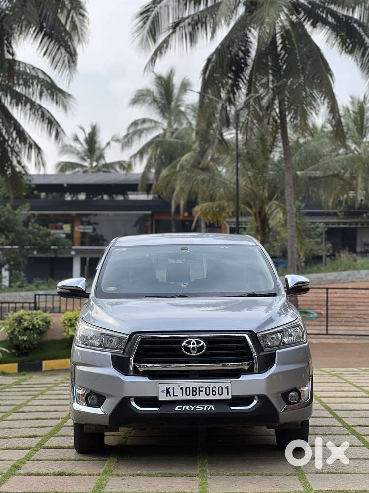 Toyota Innova Crysta 2.4 Gx Mt, 2016, Diesel