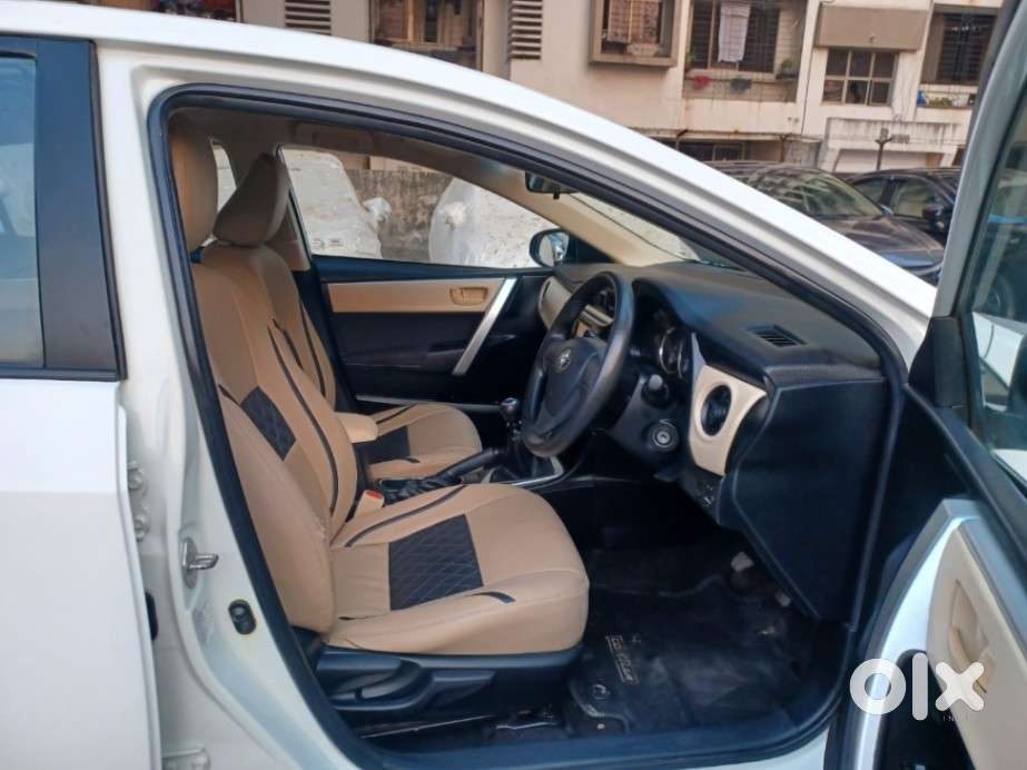 Toyota Corolla Altis 2013-2017 D-4d J, 2017, Diesel