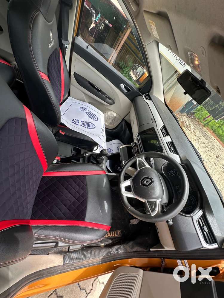 Renault Triber Rxz Amt 7 Str Petrol 2020