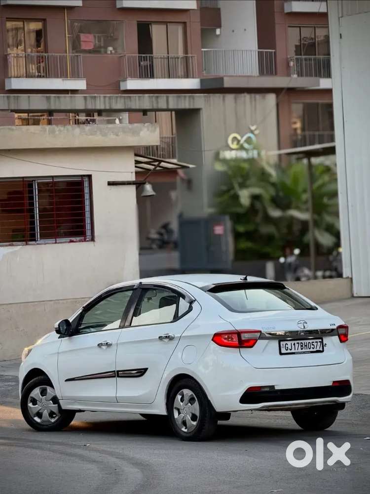 Tata Tiago Xza Amt 2018