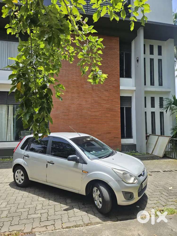 Ford Figo 2015 Petrol Manual