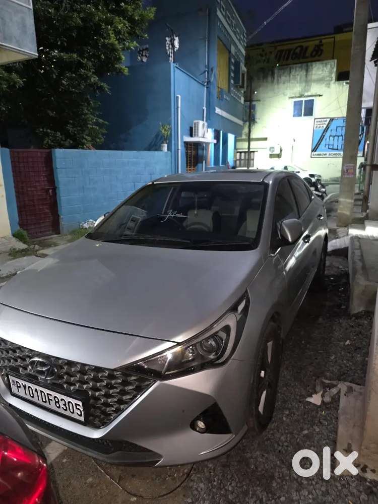 Hyundai Venue 2018 Diesel 105000 Km Driven