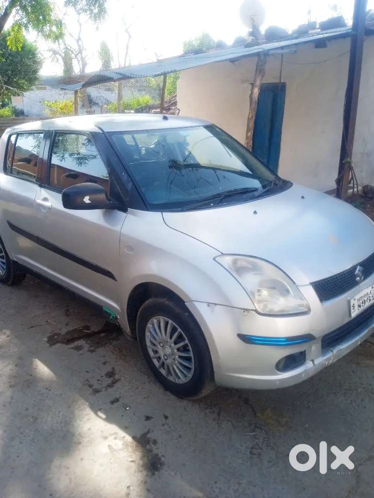 Maruti Suzuki Swift 2007 Petrol 90000 Km Driven