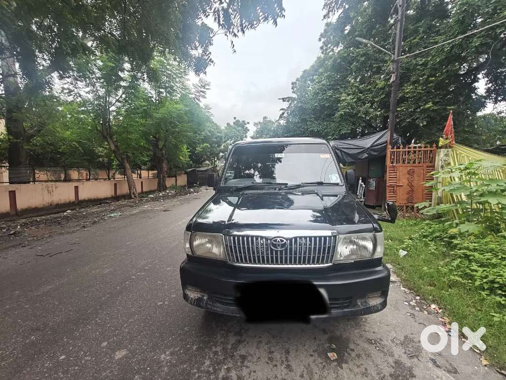 Toyota Qualis 2.4 D 2004