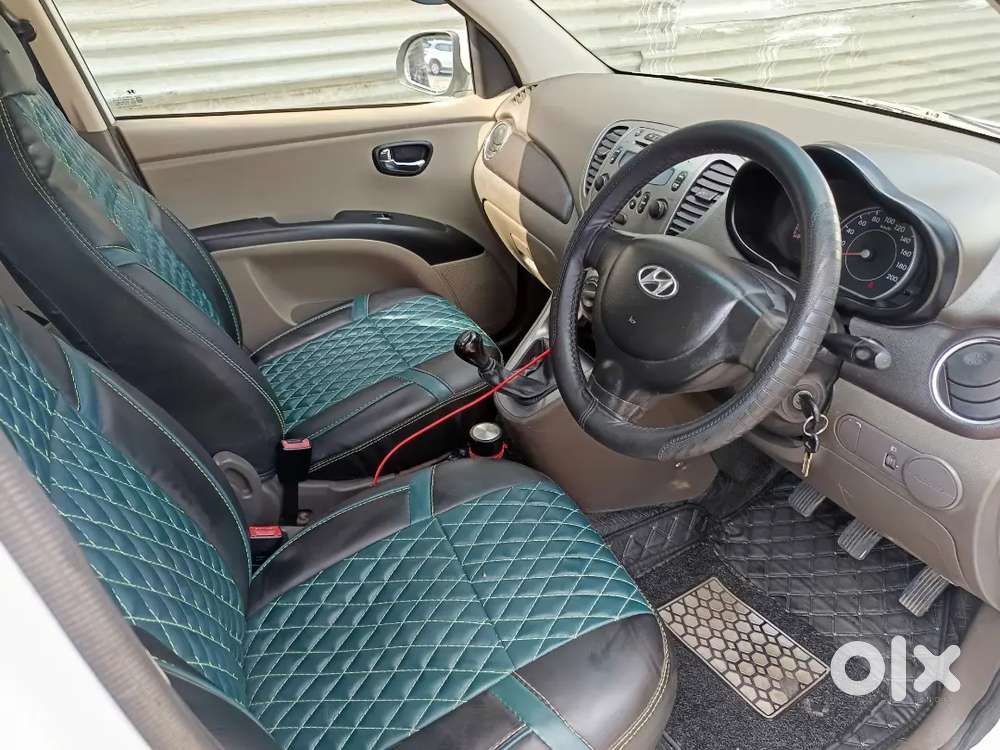 Hyundai I10 Sportz 2011 Car
