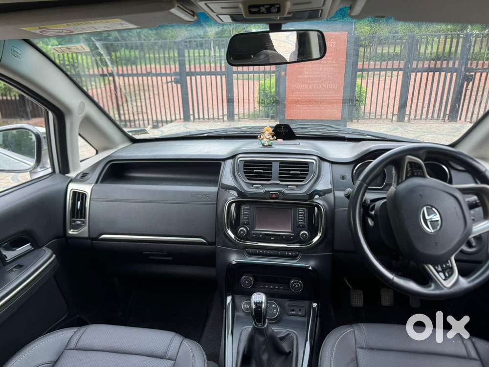 Tata Hexa 2.2 Xt 4x2 7 Str Dual Tone, 2017, Diesel