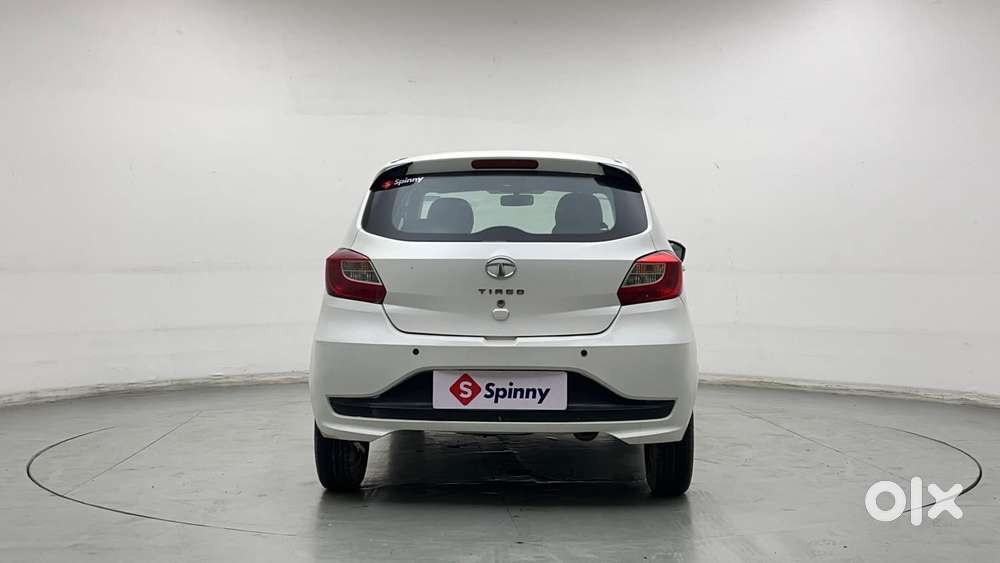 Tata Tiago Xe, 2020, Petrol