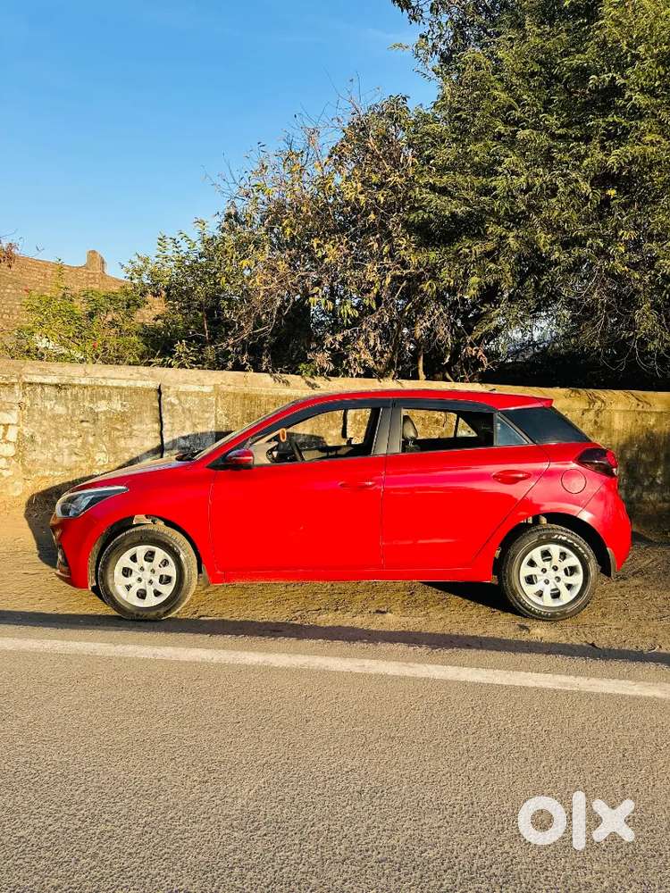 Hyundai I20 Sportz 2018 Diesel 37000 Km Driven