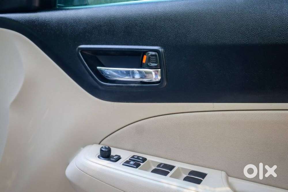 Maruti Suzuki Swift Dzire Vxi(o) Amt, 2024, Petrol