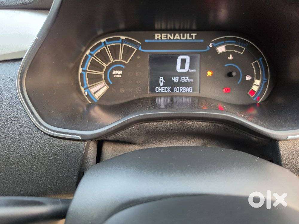 Renault Triber Rxz Urban Night Limited Edition, 2020, Petrol