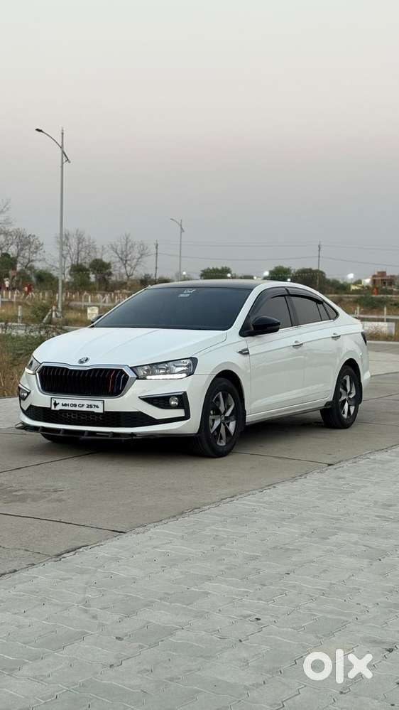 Skoda Slavia 1.0 Ambition Tsi, 2022, Petrol
