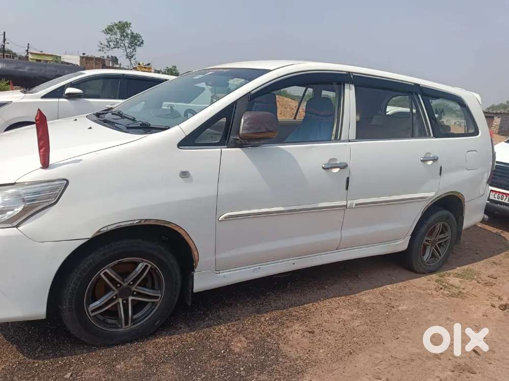 Toyota Innova Raipur