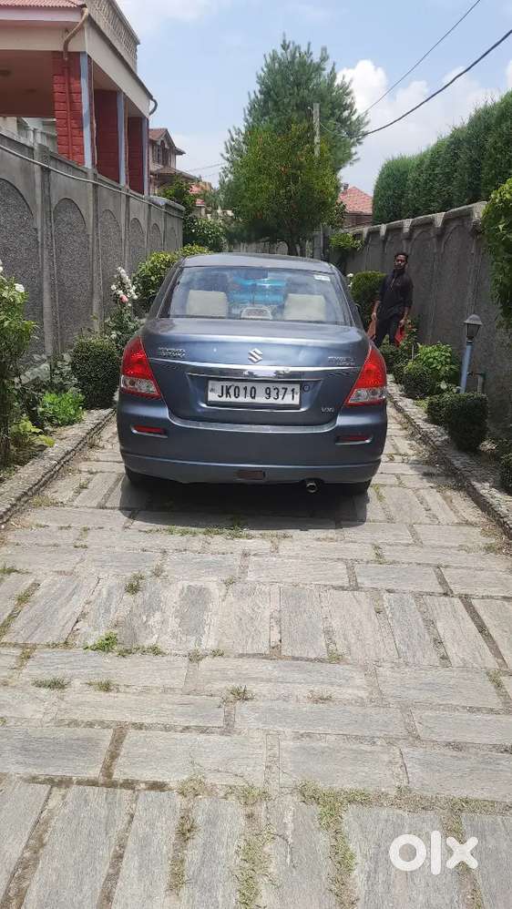 Maruti Suzuki Dzire 2011 Petrol 145000 Km Driven