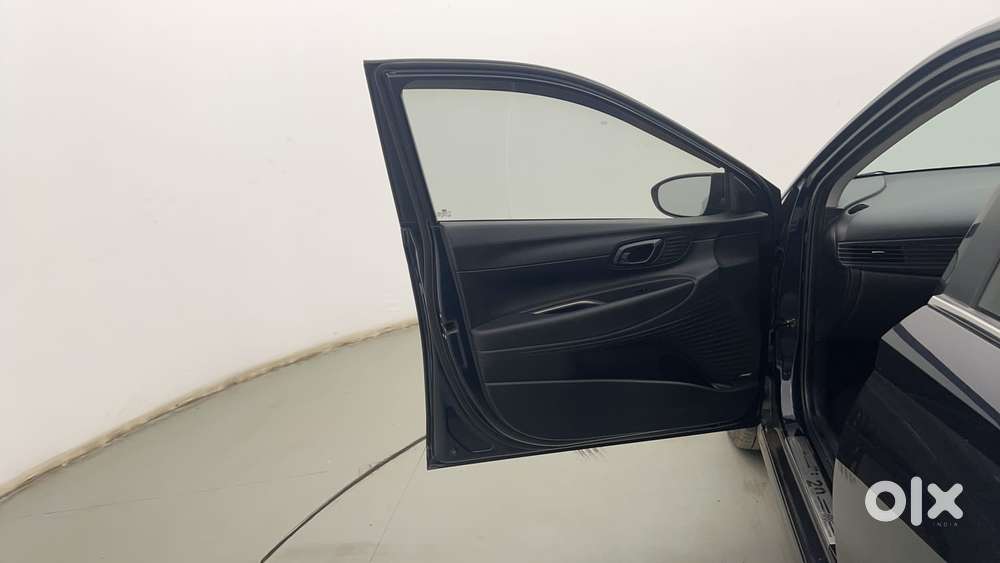 Hyundai New I20 1.2 Asta (o) Mt, 2022, Petrol