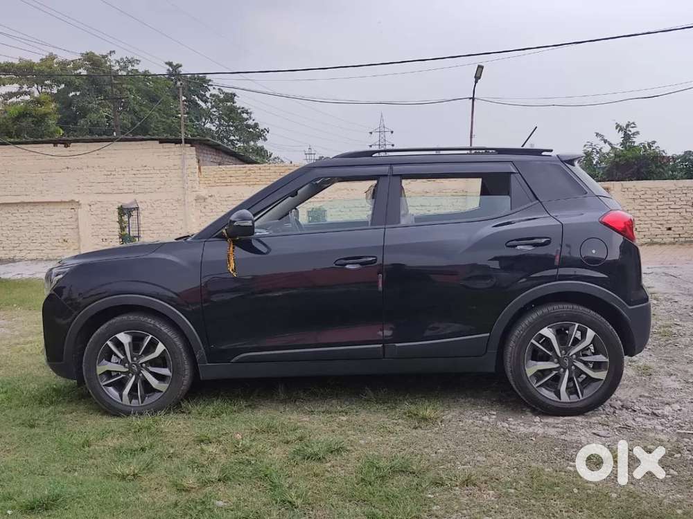 Mahindra Xuv300 W8 Option, 2022, Petrol