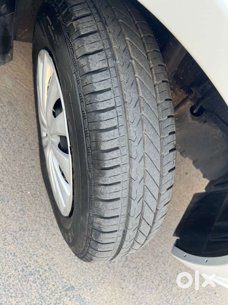 Maruti Suzuki Swift Dzire 2015-2017 1.2 Vxi, 2015, Petrol