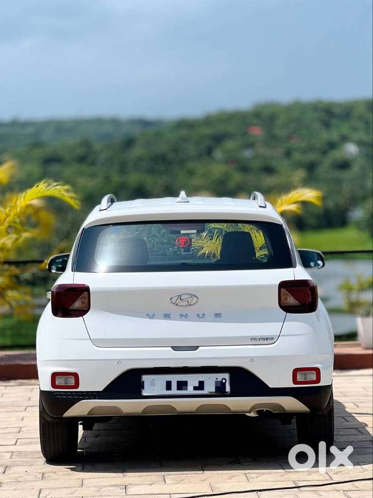 Hyundai Venue 1.2 S Plus, 2020, Petrol