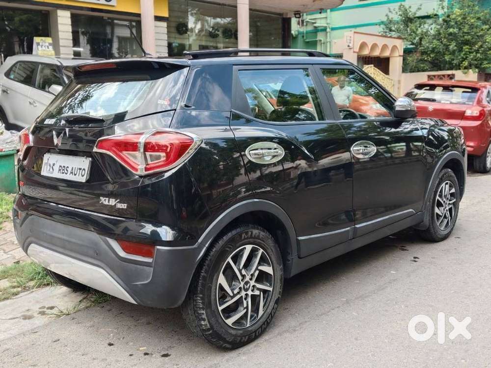 Mahindra Xuv300 W8, 2022, Petrol
