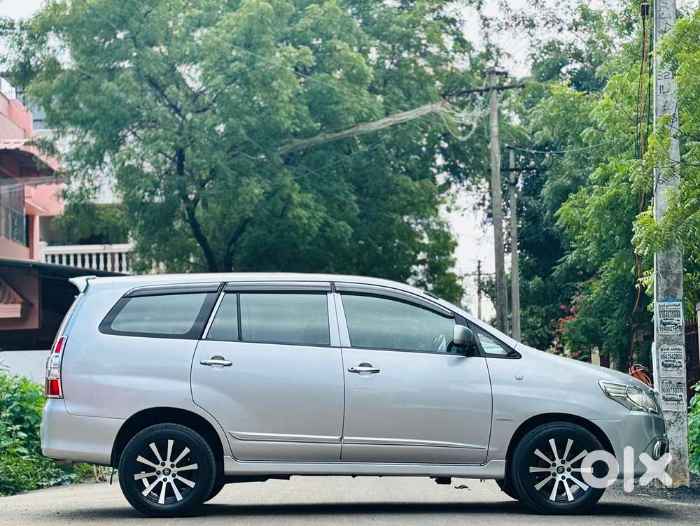 Toyota Innova 2.5 G (diesel) 7 Seater, 2016, Diesel