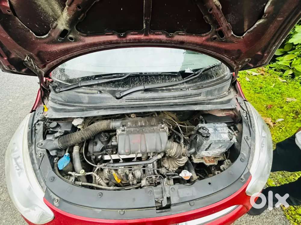 Hyundai I10 Sportz Petrol Manual 2012