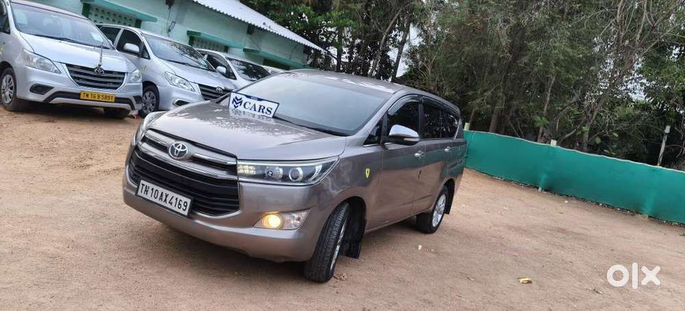 Toyota Innova Crysta 2.8z Automatic, 2016, Diesel