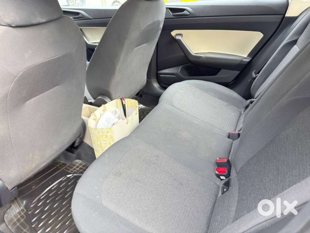 Skoda Slavia Style 1.0l Tsi Mt, 2024, Petrol