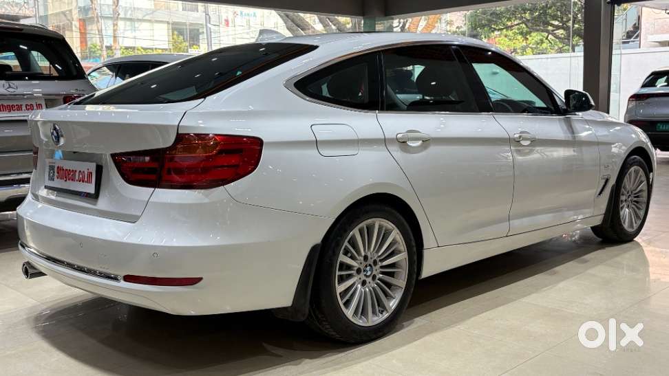 Bmw 3 Series Gt 320d Luxury Line, 2016, Diesel