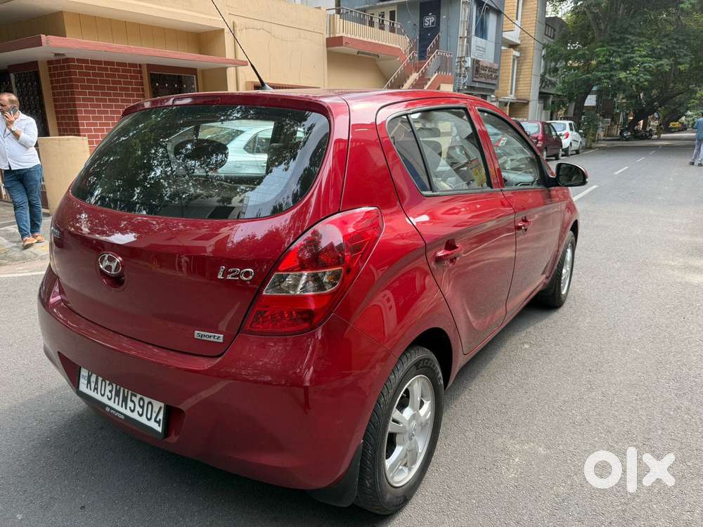 Hyundai I20 2010-2012 1.2 Sportz, 2011, Petrol