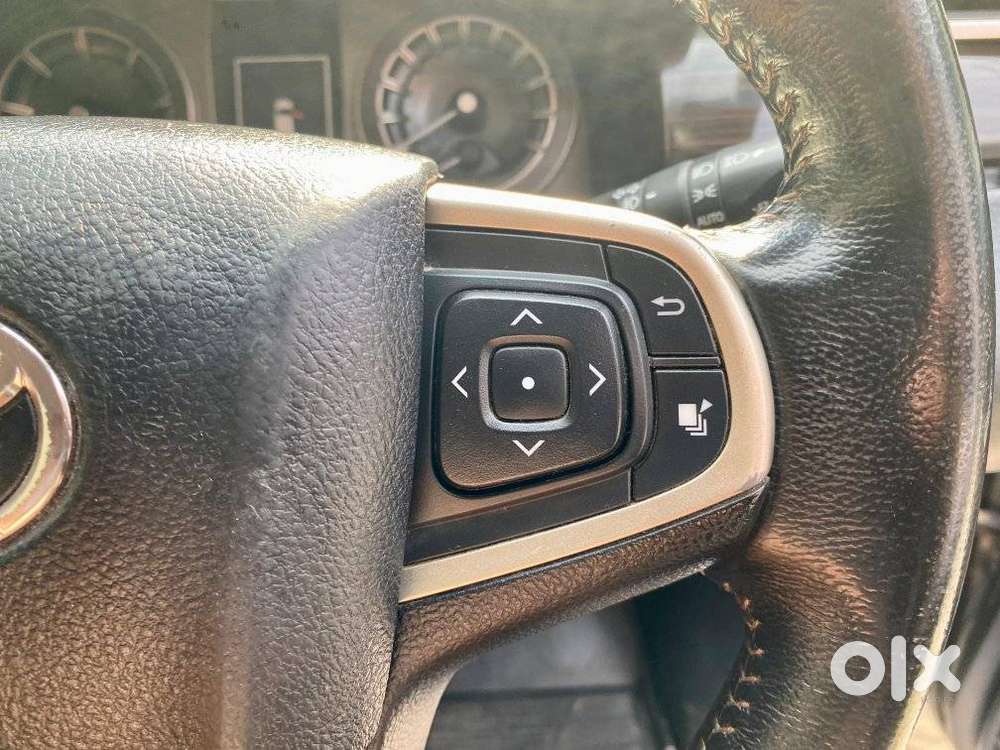 Toyota Innova Crysta 2.4 Vx Mt, 2018, Diesel