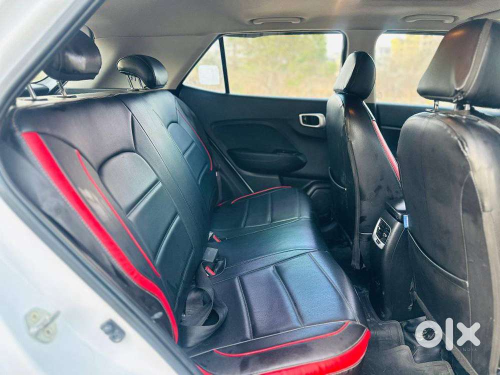 Hyundai Venue Sx Dual Tone Turbo, 2021, Petrol