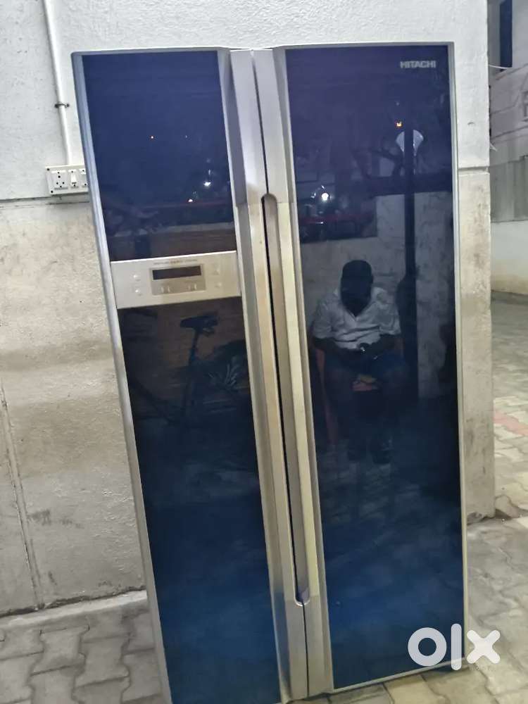 HITACH DOUBLE DOOR