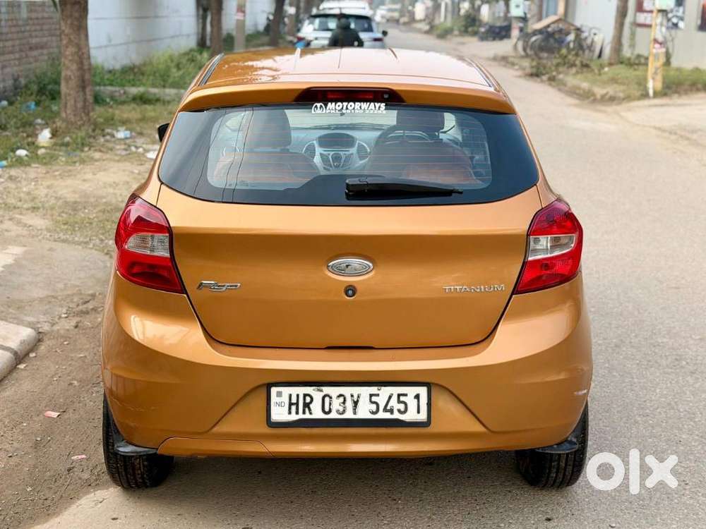 Ford Figo 1.2p Titanium Mt, 2015, Petrol