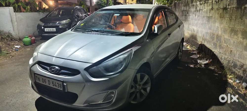 Hyundai Verna Fluidic 2011 Petrol Well Maintained