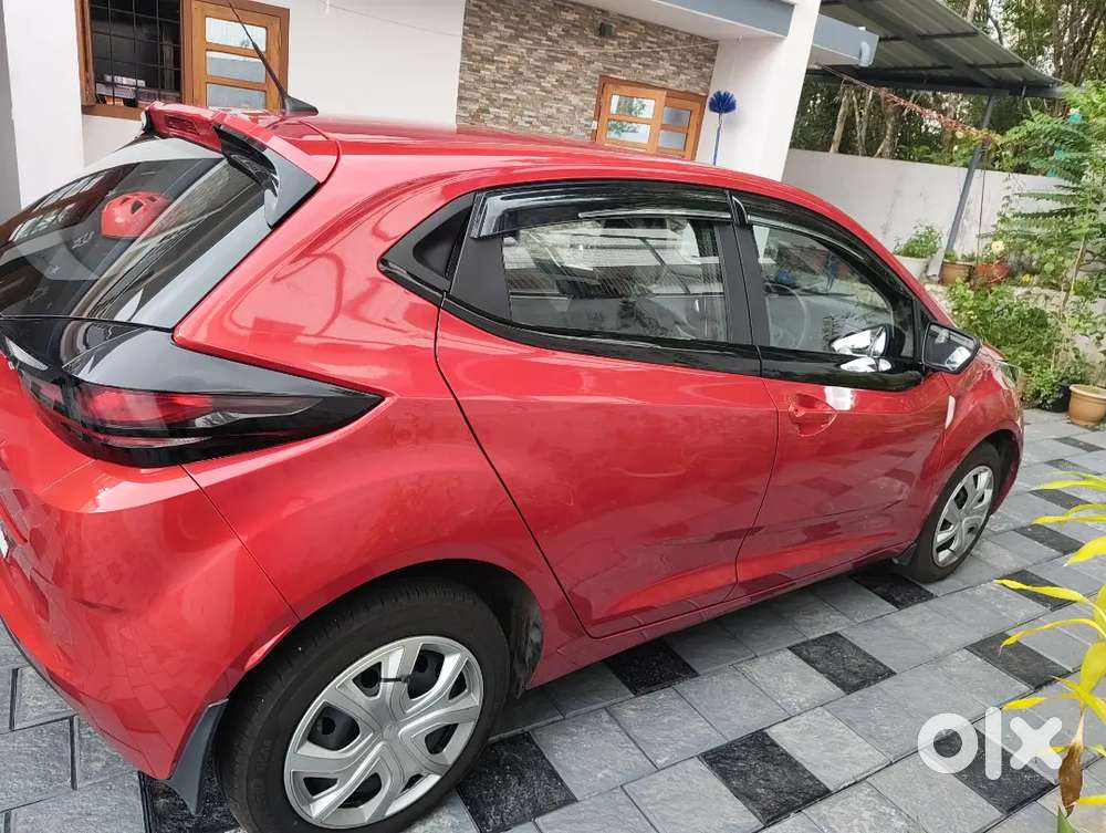 Tata Altroz 2024 Petrol 17500 Km Driven