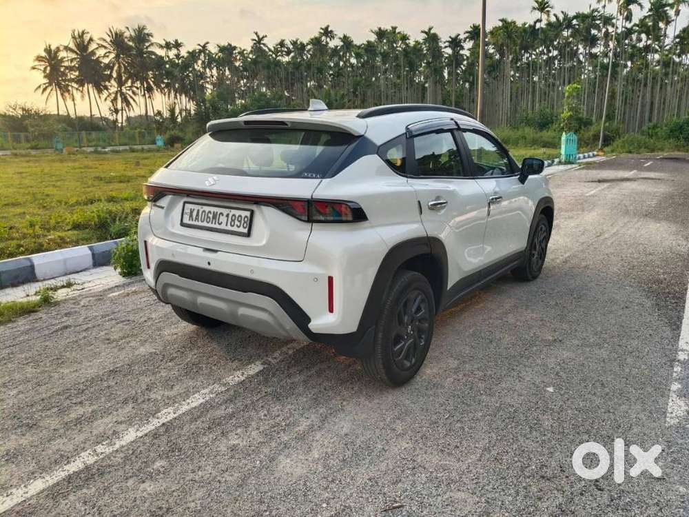Maruti Suzuki Fronx Delta Plus 1.2l Ags, 2025