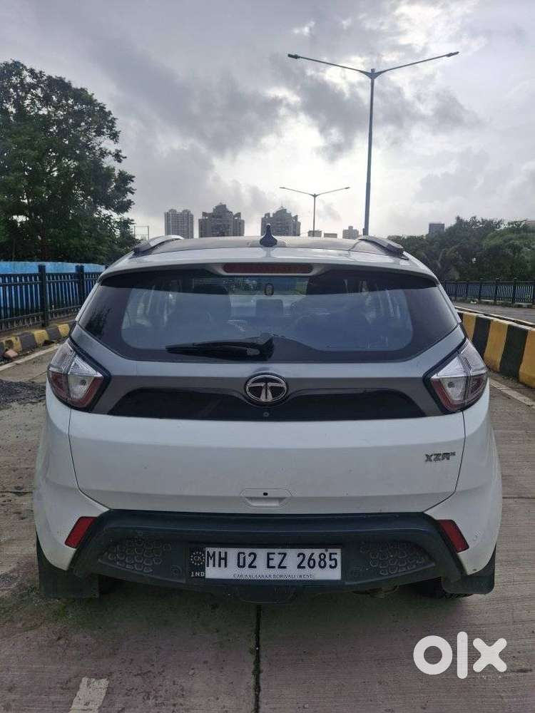 Tata Nexon 1.2 Revotron Xza Plus, 2018, Petrol