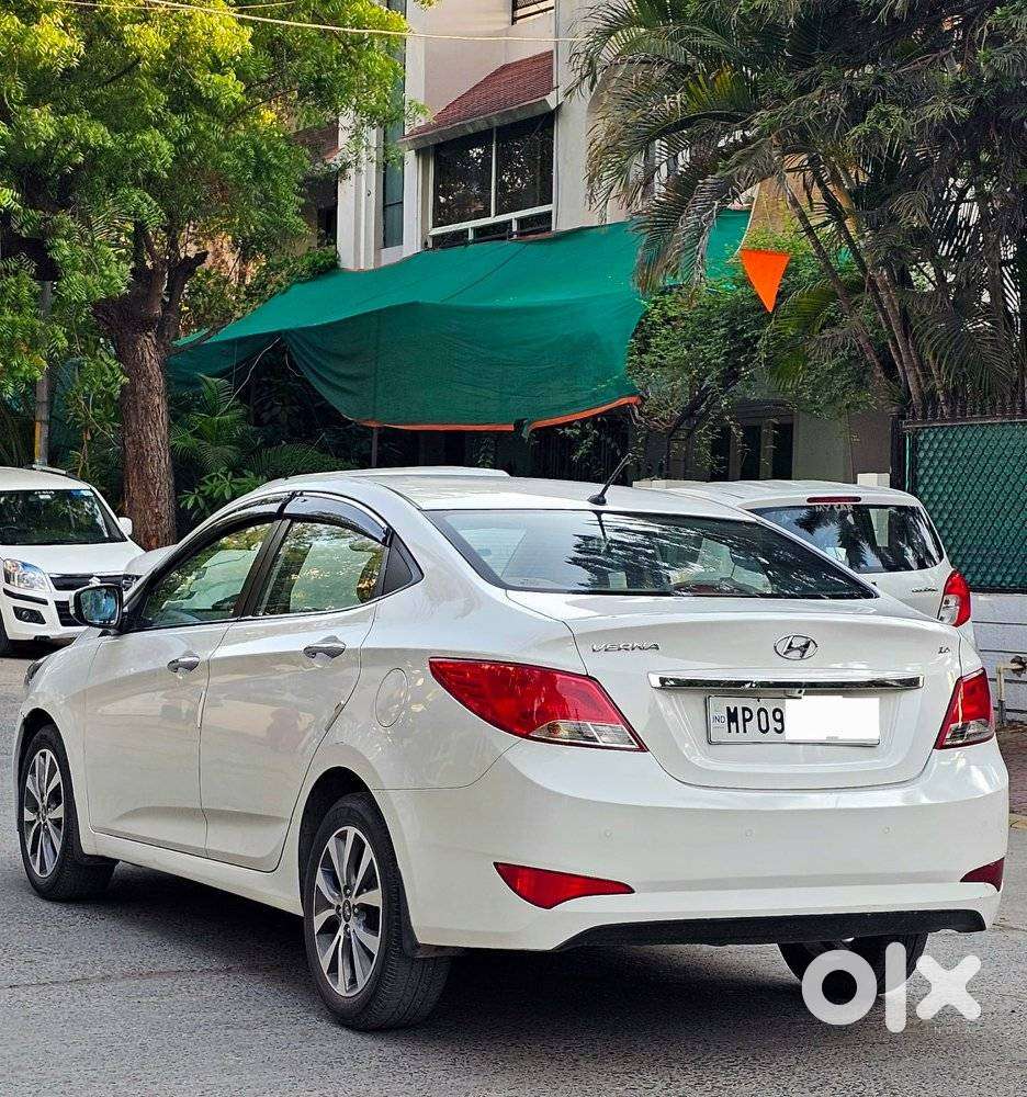 Hyundai Verna 1.6 Sx (o) Crdi, 2015, Diesel