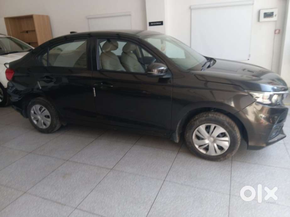 Honda Amaze, 2019, Petrol