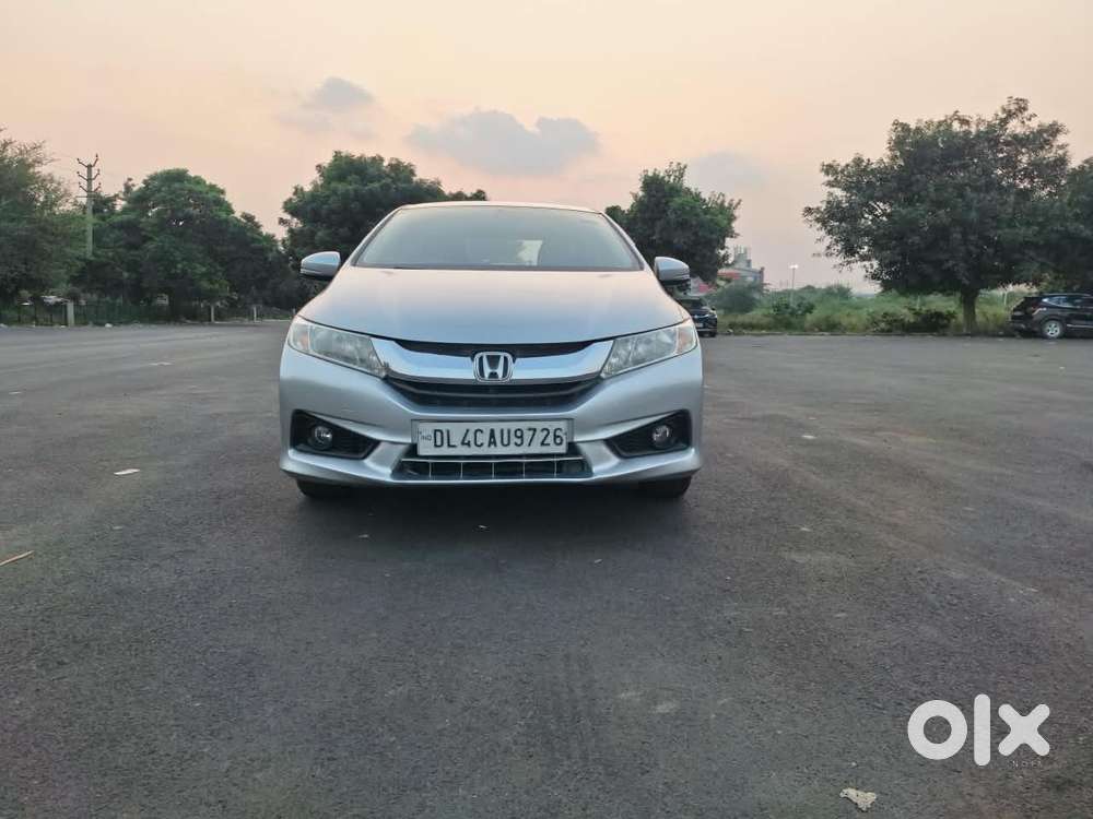 Honda City V Petrol Cvt, 2016