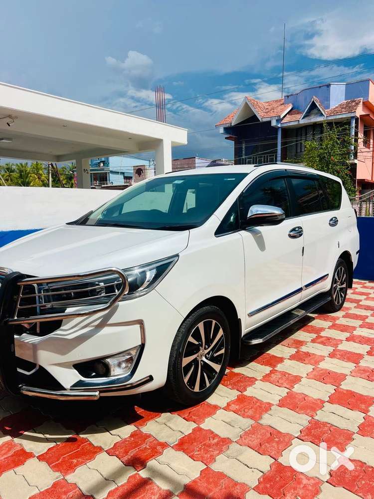 Toyota Innova Crysta 2.4 Z 7 Str, 2023, Diesel