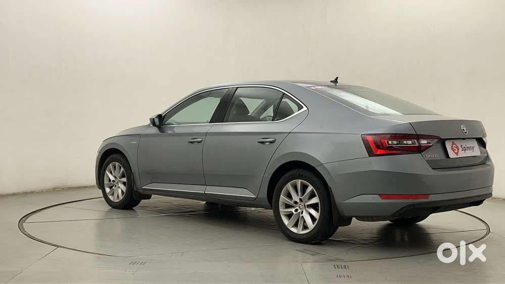 Skoda Superb Lk 1.8 Tsi At, 2018, Petrol