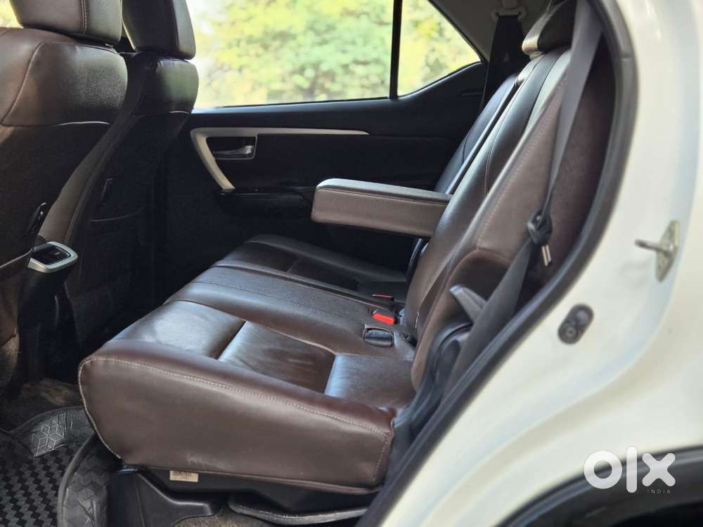 Toyota Fortuner 4x2 Mt 2.8 Diesel, 2019, Diesel