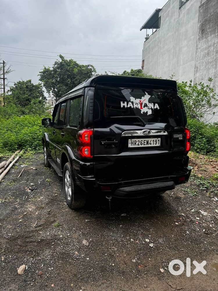 Mahindra Scorpio S11 2021