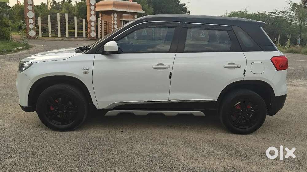 Maruti Suzuki Breeza Zdi