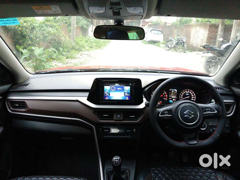 Maruti Suzuki Brezza 1.5 Zxi Smart Hybrid Dual Tone, 2022, Petrol