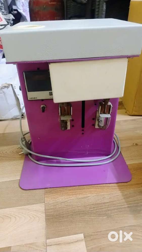 Wicks maker
